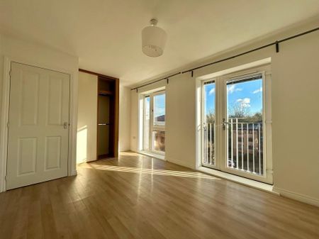 4 bedroom townhouse to rent - Photo 3