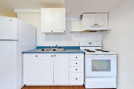 For Lease - 26 Aylesworth Avenue Unit# basement, Toronto, Ontario - Photo 3