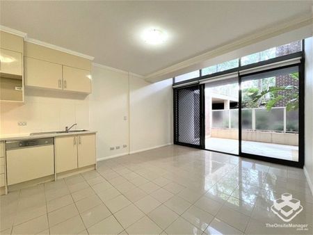 Loft Style Apartment with floorboards throughout - Photo 3