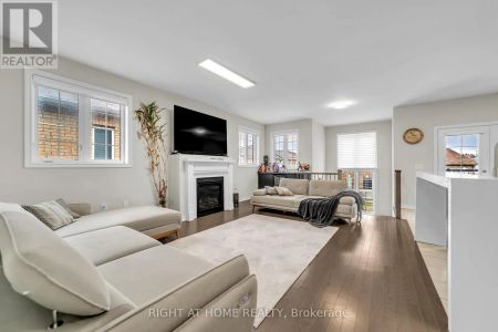 126 BLACKWELL CRESCENT - Photo 2