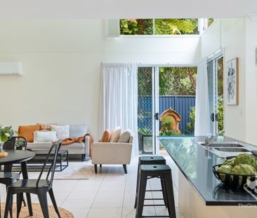 MODERN 3 BEDROOM EXECUTIVE TOWNHOUSE - Photo 3