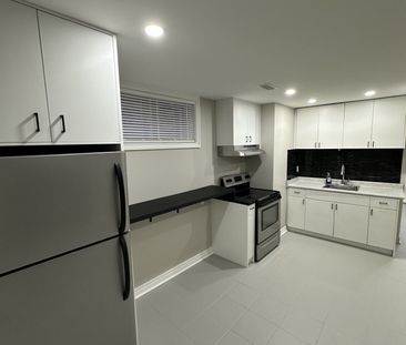 For Lease - 55 Breeze Drive Unit# Bsmt, Bradford West Gwillimbury, ... - Photo 2