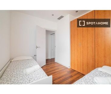 3 room luxury Flat for rent in Barcelona, Catalonia - Photo 1