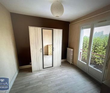 Location Appartement 3 pièces 73m² ST ASTIER 24110 - Photo 1