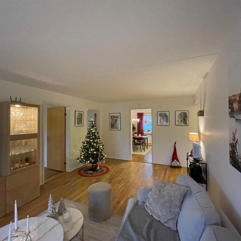 Skvadronsbacken 56 - Foto 1