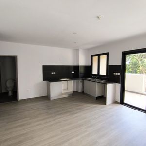 A louer Appartement T4 dans résidence neuve au TAMPON à partir de 838 euros HC - Photo 2