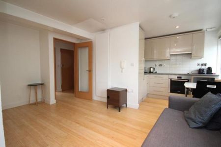 1 Bedroom Flat To Let - Photo 4