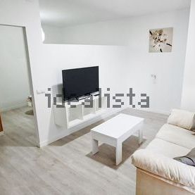 Alquiler de piso en Campanillas - Foto 1