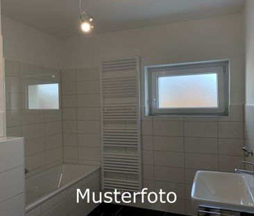 Terrasse und Balkon! Toll geschnittene 3,5-Zimmer-Wohnung - Foto 3