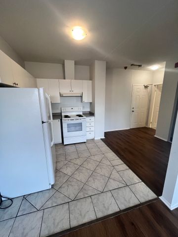 For Lease - 1801 Eglinton Avenue Unit# 302, Toronto, Ontario - Photo 2