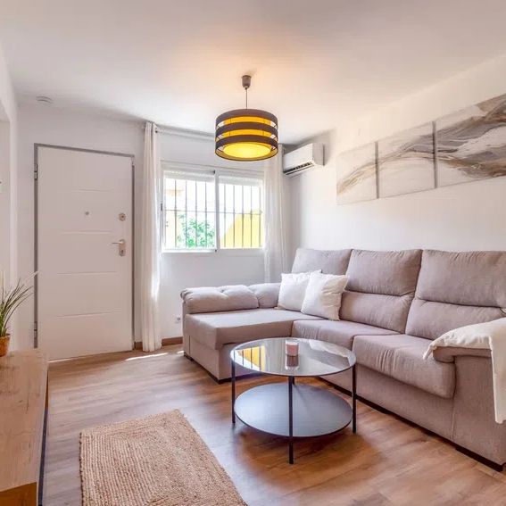 Alquiler de dúplex en Calle Camaleon s/n - Photo 1