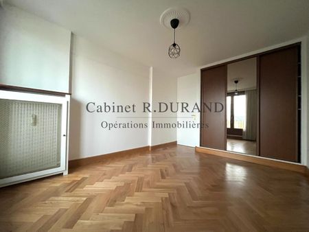 Courbevoie - 71,77m² - 3 pièces - Photo 2