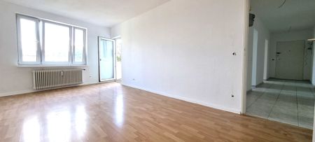 3 Zimmer Wohnung in Super Zentrale Lage mit Balkon, Küche und alle Küchengeräte ! - Photo 3