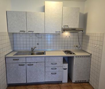 Renovierte 1,5 Zimmer mit Aufzug& EBK! - Photo 3