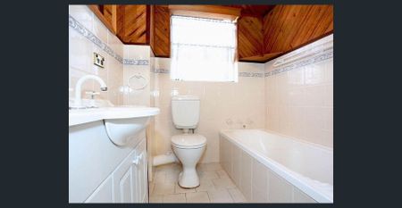 Enjoy this spacious bright two bedroom unit within walking distance to Top Ryde Shopping Centre - Photo 5