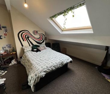 3 bedroom terraced house to rent - Photo 4