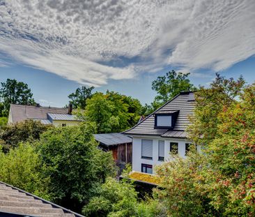 Furnished attic apartment - nice and bright - Photo 1