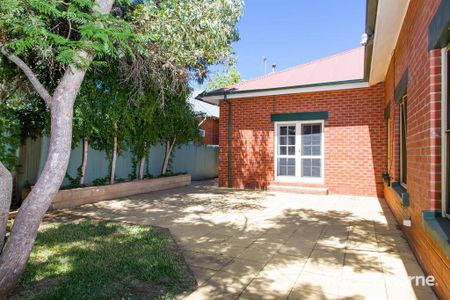 CLASS & STYLE IN CENTRAL - Photo 5