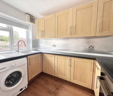 Wolds Drive, Keyworth, Nottingham - Photo 5