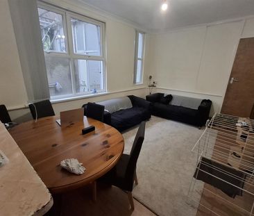 Pen-Y-wain Road, Roath - Photo 2