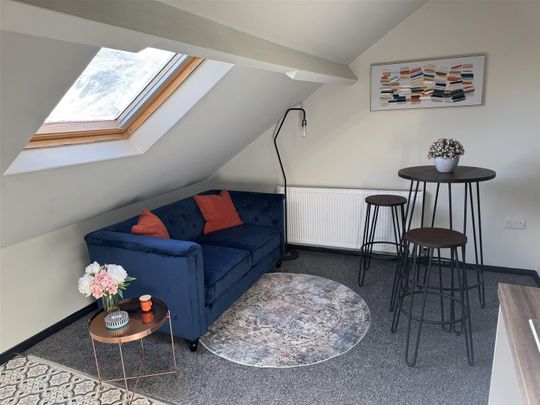 Albemarle Crescent, Scarborough - Photo 1