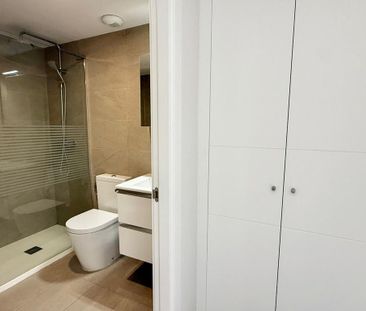 3 room luxury Apartment for rent in Valencia - Photo 5