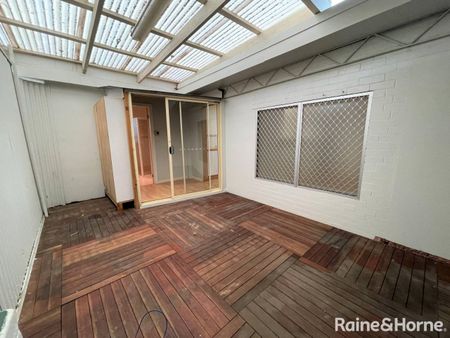 Cosy & Compact - Photo 4