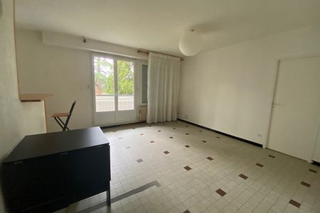 Tassin - T2 de 41.08 M² - Photo 2