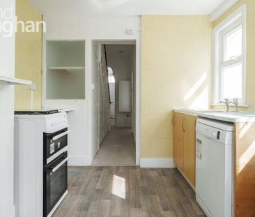 3 bedroom terraced house to rent - Photo 6