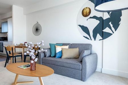 1 bedroom serviced apartment to rent - Photo 2