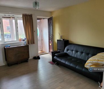 1 bedroom semi-detached house to rent - Photo 1