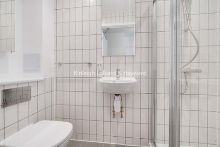 3 bedroom flat to rent - Photo 5