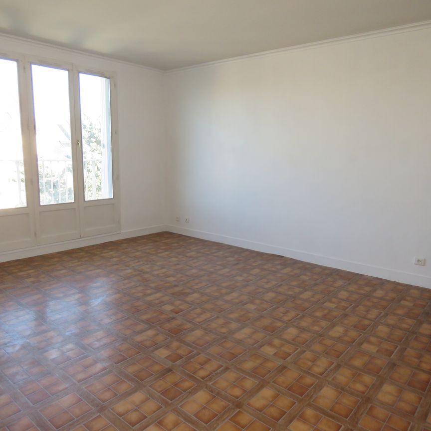 Location Appartement 4 pièces 97m² MONTARGIS 45200 - Photo 1