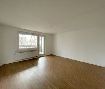 **Direkt im Zentrum: Südbalkon + Aufzug!** - Foto 6