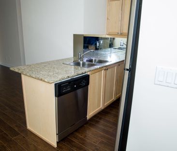 For Lease - 761 Bay Street Unit# 3401, Toronto, Ontario - Photo 3