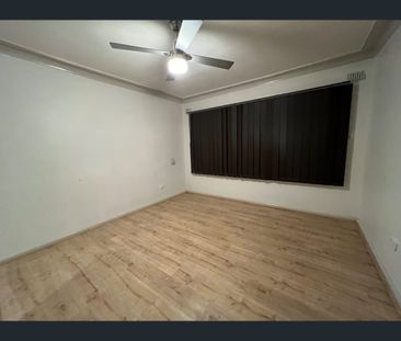 10 Vale St, Woodpark, NSW 2164 - Photo 5