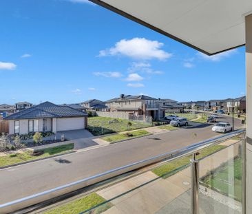 LUXURY FAMILY LIVING | CARLISLE Built 50 sqrs | 4 BEDROOMS + 4 ENSU... - Photo 6