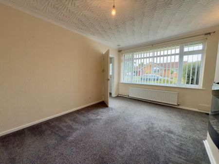 2 bedroom semi-detached bungalow to rent - Photo 3