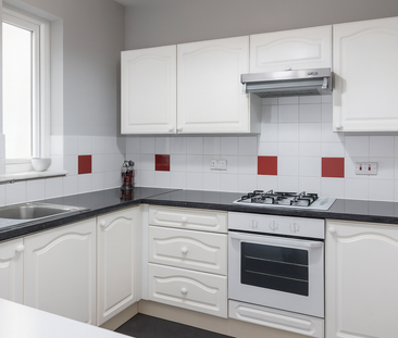 2 bedroom flat to rent - Photo 5 | Rentumo