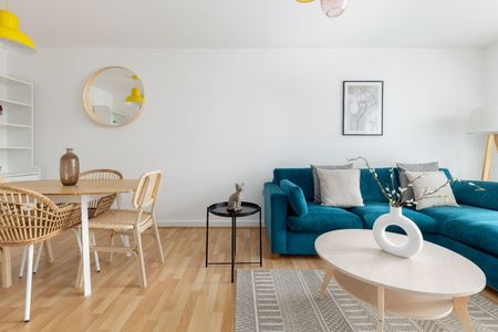 2 Bed Flat, Altima Court, SE22 - Photo 3