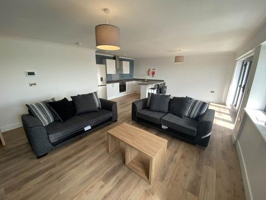 2 bedroom flat to rent - Photo 1