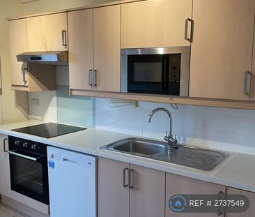 2 bedroom flat to rent - Photo 5