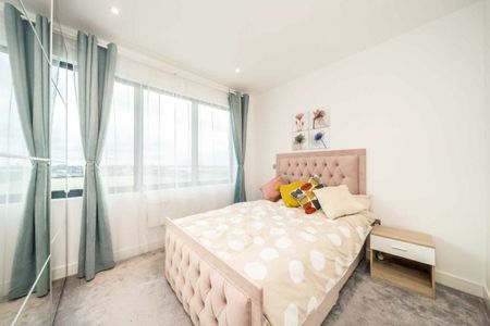 Nobel Drive, Hayes, UB3 - Photo 4