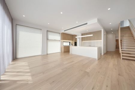 10A Florence St, Ormond VIC 3204 - Townhouse For Rent | Domain - Photo 5