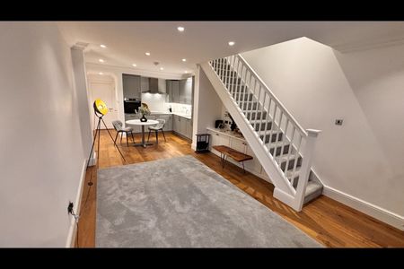 2 Bed Terraced House, Humber Road, SE3 - Photo 3