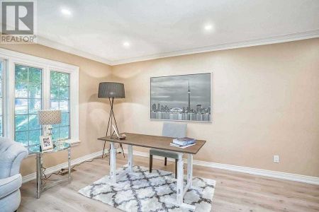 For Lease - 14 Strathroy Crescent, Markham, Ontario - Photo 5