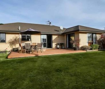 4 Bedroom Home for Rent – Oxford Township - Photo 5