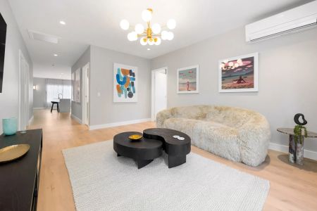 Luxury Living in Everton Park - Photo 2