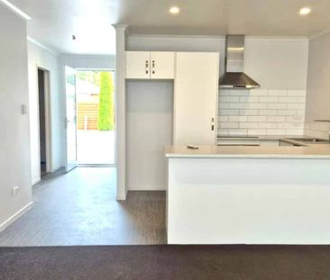 Secure, Convenient & Centrally Located Living! - Photo 3
