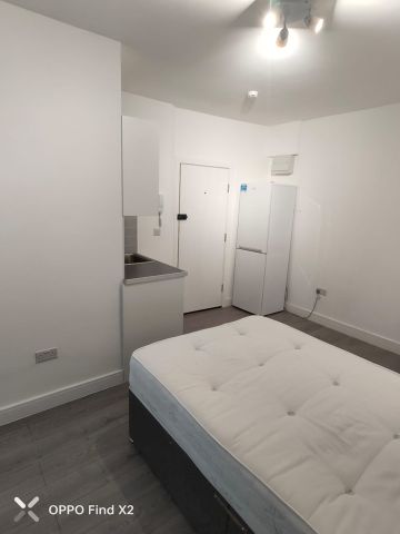 Studio Flat, Ladbroke Grove, W10 - Photo 2